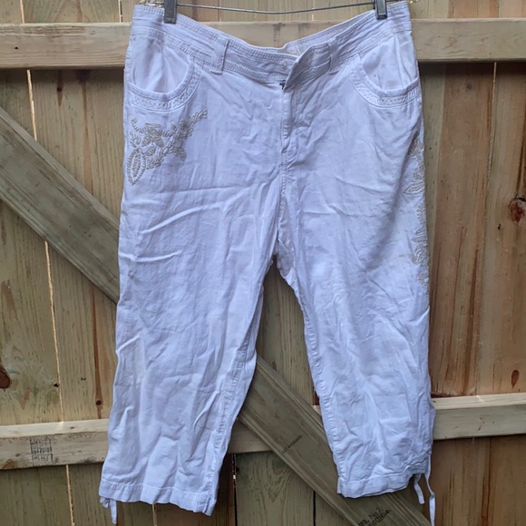 Embroidered capris sz. 14 - Picture 1 of 7